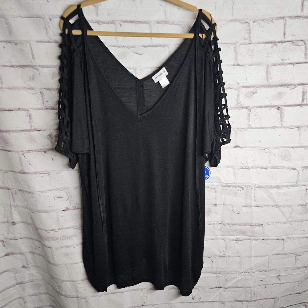 NWT Black Pool Cover up With Detail Sleeves Size 18-20